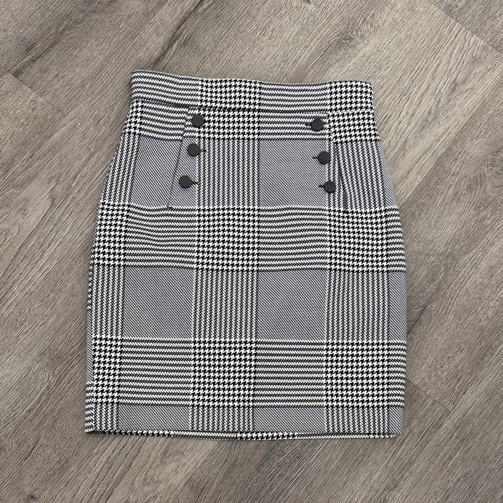 H&M Monochrome Checkered Pencil Skirt